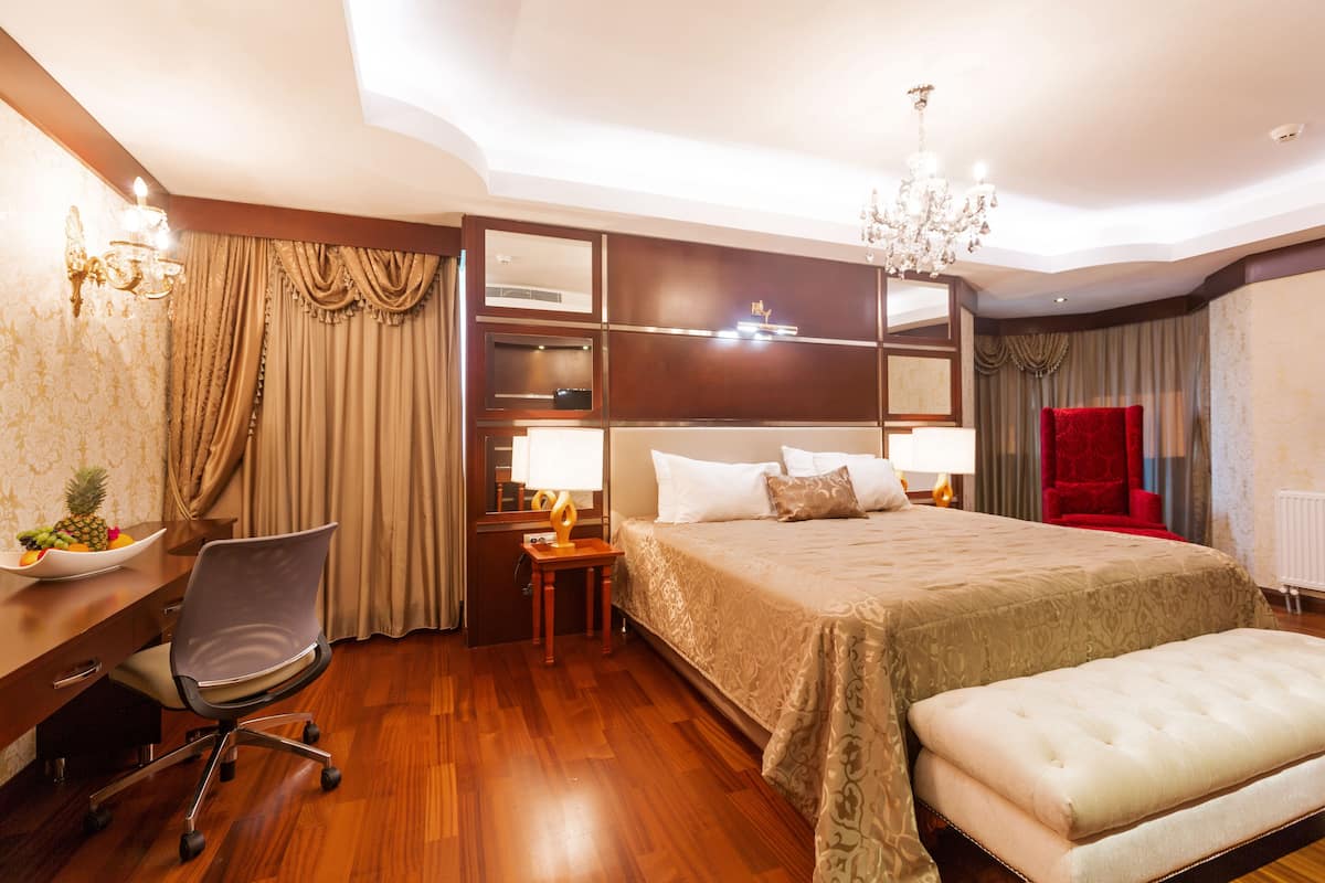 irtysh suite | 1 bedroom, in-room safe, blackout curtains, iron/ironing board