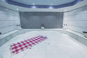 Sauna, banyera d'hidromassatge, bany turc i bany turc/hammam 