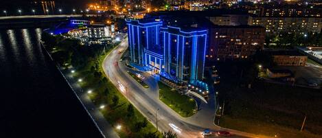 Front of property - evening/night