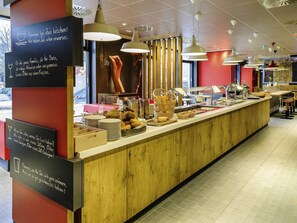 Dagelijks ontbijtbuffet (toeslag)