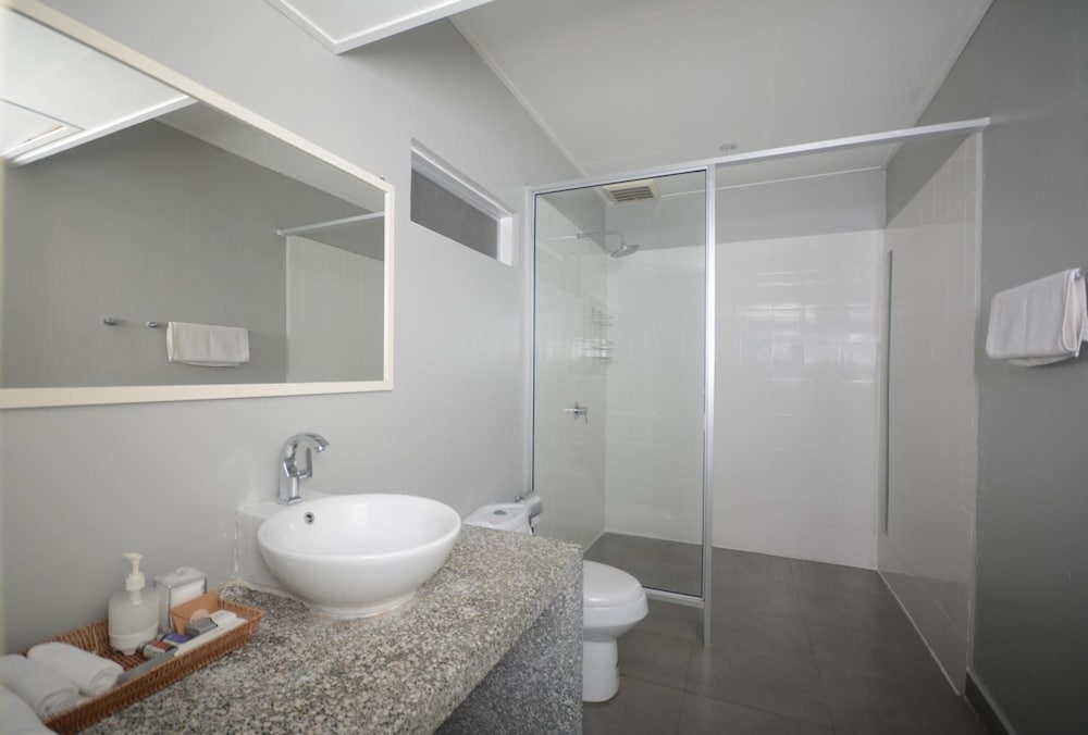 La Pari-Pari by null