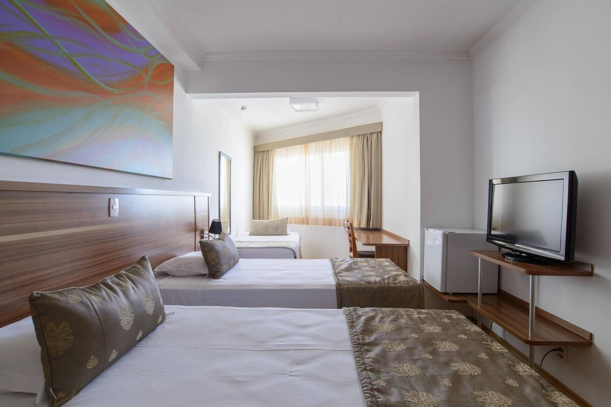 1 bedroom, minibar, desk, blackout drapes