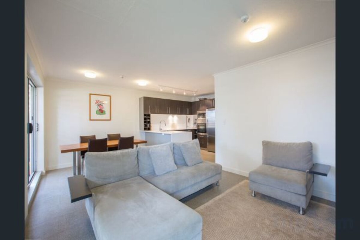 Luxury Two-Bedroom Apartment at Ground Floor