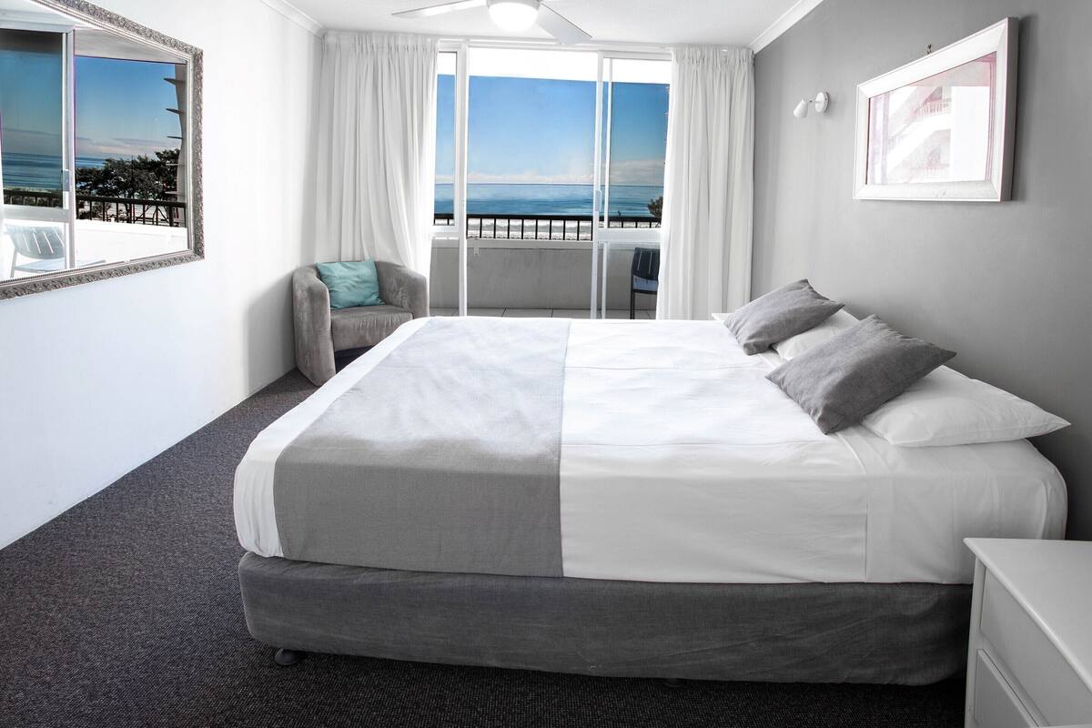 Superior Apartment, 2 Bedrooms, Ocean View