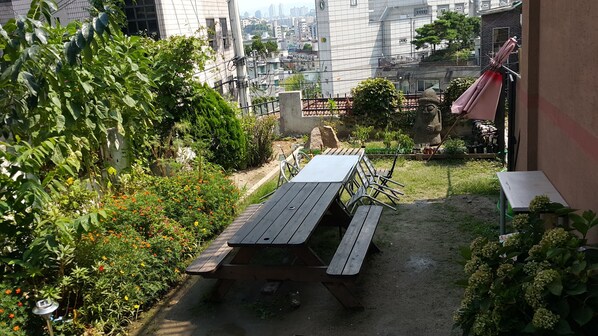 숙박 시설 구내