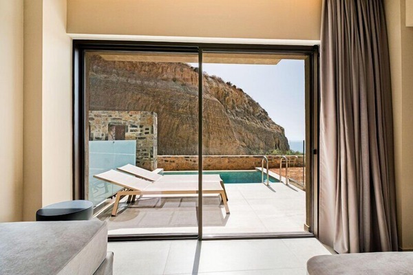Suite with Side Sea View and Private Pool | Pool | Outdoor pool, open 8:00 AM to 8:00 PM, pool umbrellas, sun loungers