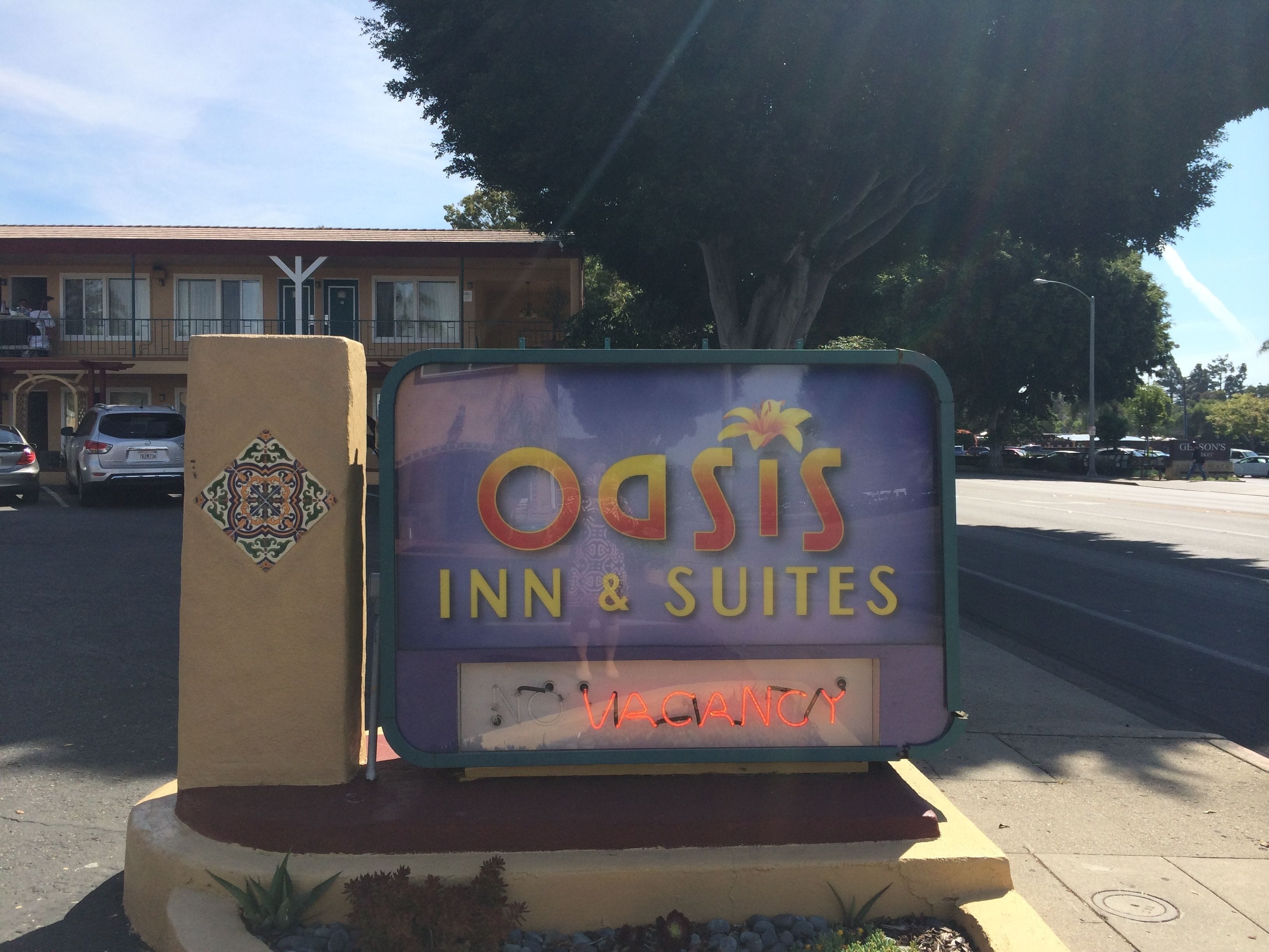Foto - Oasis Inn and Suites