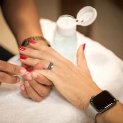 Sauna, trattamenti per il corpo, trattamenti per il viso, riflessologia