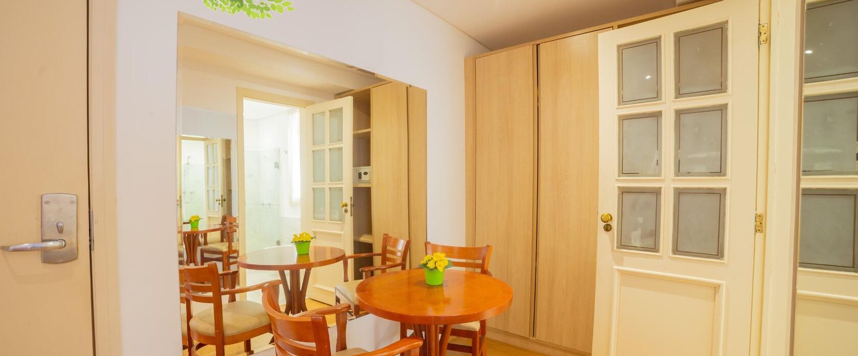 luxo room | 1 bedroom, minibar, in-room safe, desk