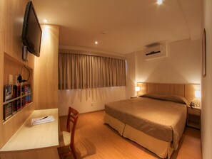 Standard Double or Twin Room | Minibar, in-room safe, desk, blackout curtains