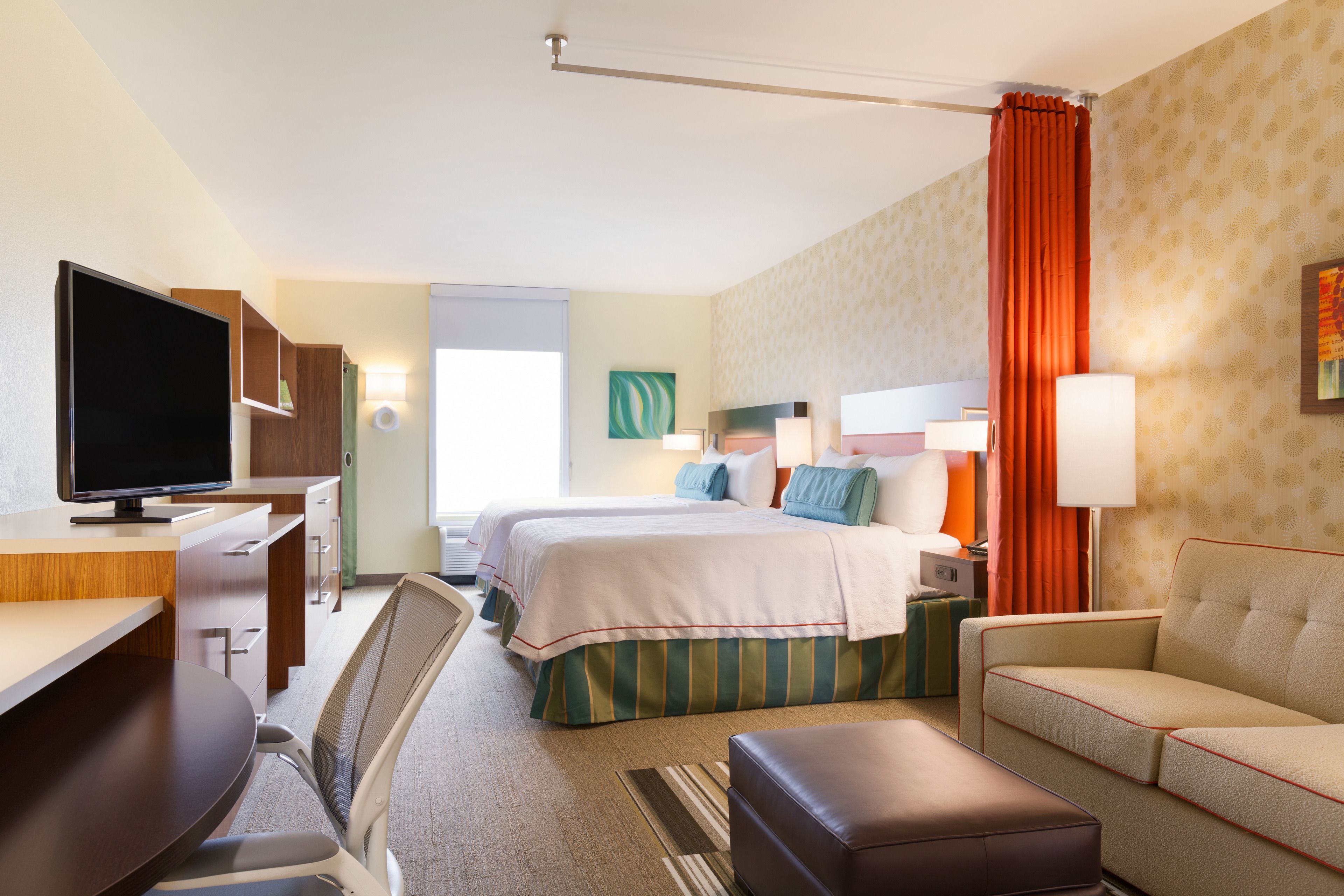 Estudio, 2 camas de matrimonio, accesible para personas con discapacidad, no fumadores (Hearing) | Ropa de cama de alta calidad y escritorio