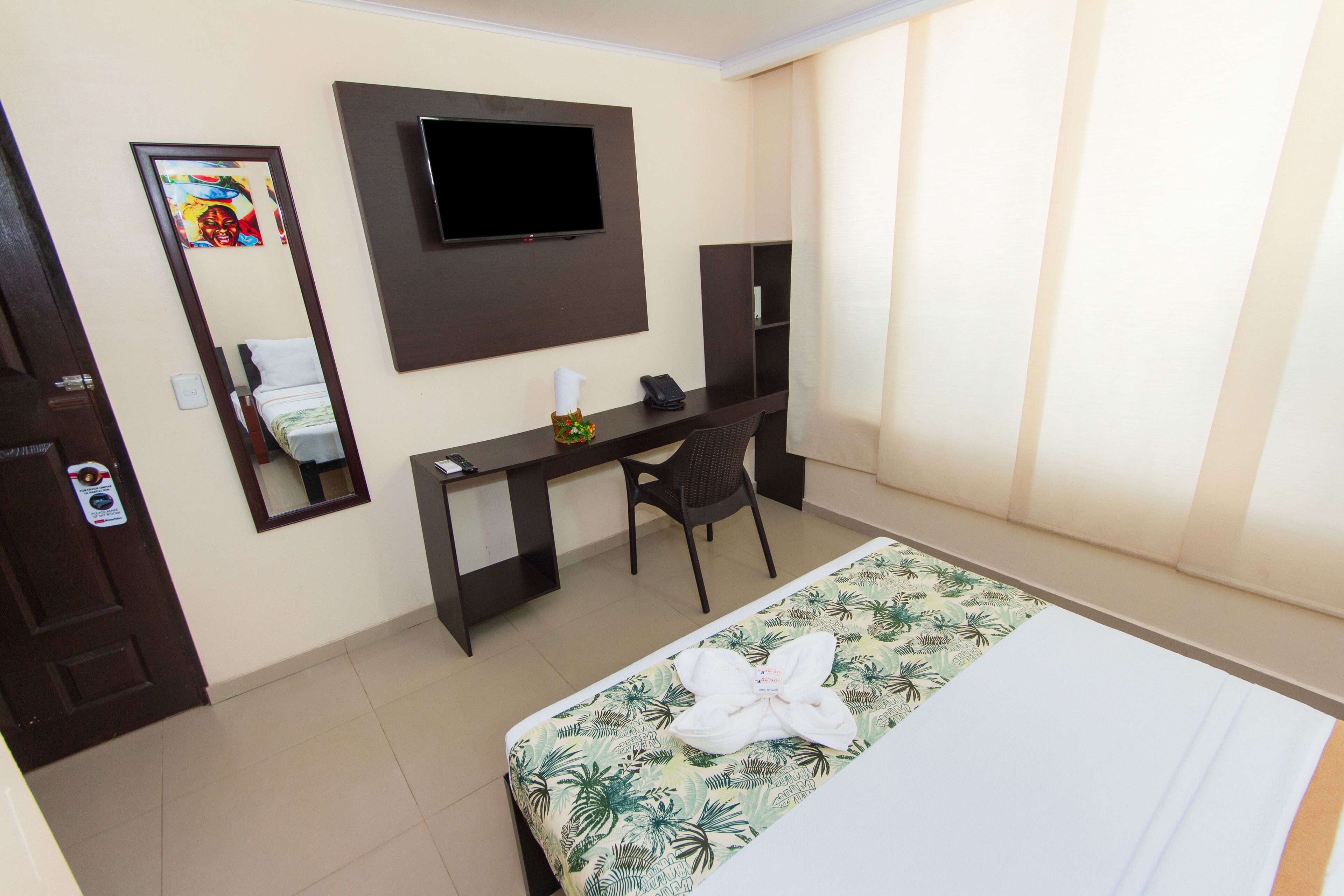 Photo - Hotel Marina Suites By GEH Suites