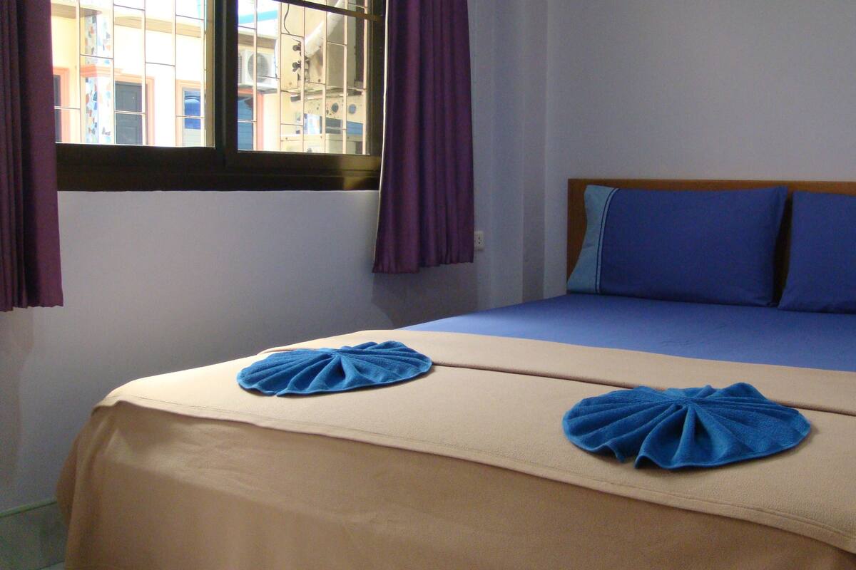 Standard Double Room, Balcony | Desk, WiFi (free)