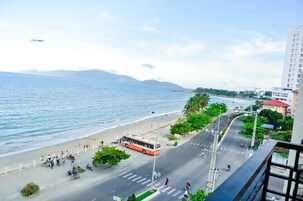 Deluxe Room | Balcony view