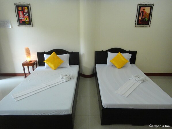 Quadruple Room | Cribs/infant beds, free WiFi