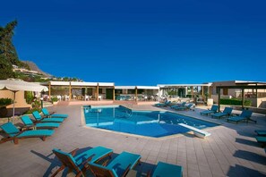 2 outdoor pools, pool umbrellas, pool loungers - Ida Village I & II (Hersonissos)