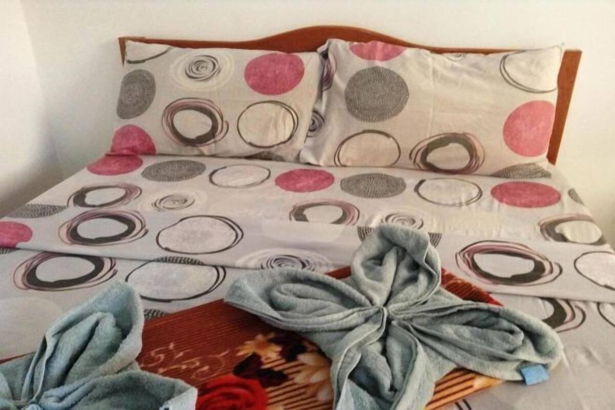In-room safe, desk, free WiFi, bed sheets