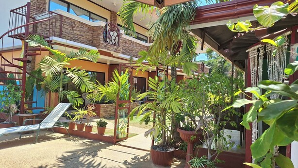 Exterior - Citadel Bed and Breakfast (Puerto Princesa)