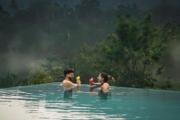 Blanket Riverside Resort & Spa | Luxury Resorts In Munnar Kerala - Munnar