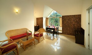 Premium Suite | Living area