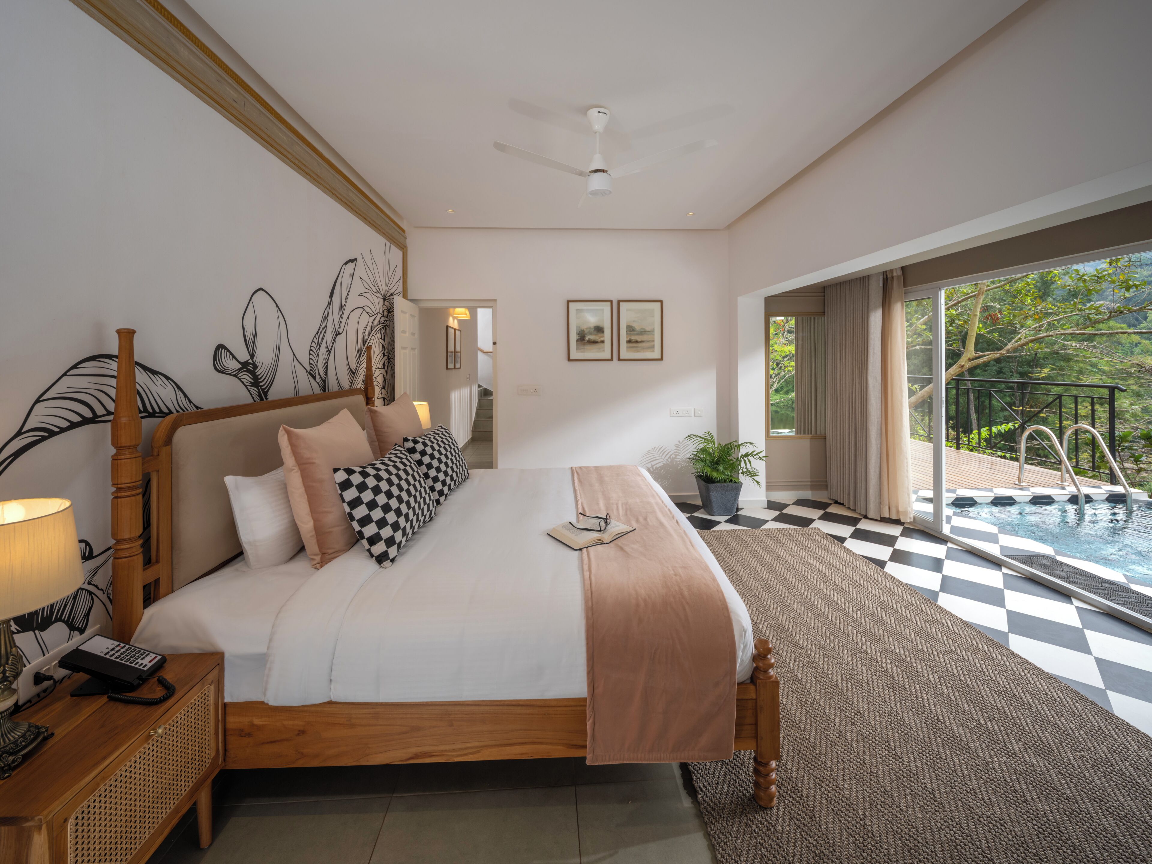 总统别墅 | 高档床上用品、免费迷你吧物品、客房内保险箱、特色装修