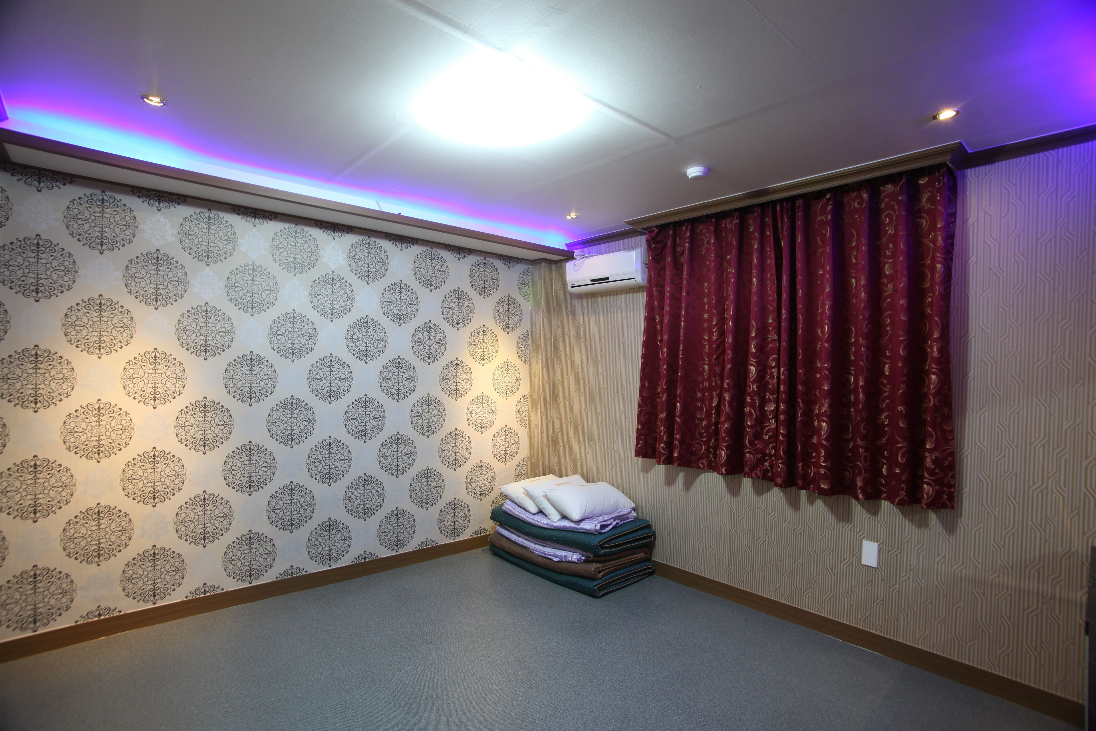 Standard Double Room | Rollaway beds, free WiFi