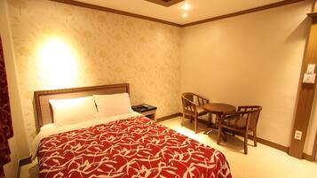 Rollaway beds, free WiFi