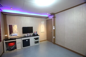 Standard Double Room | Rollaway beds, free WiFi