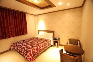 Standard Double Room | Rollaway beds, free WiFi - Morice Hotel (Gwangyang)