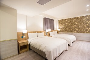 1 bedroom, premium bedding, down duvets, minibar - Rainbow Hotel (Taipei)