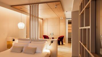 SOULFUL Suite, Front Sea View | Biancheria da letto di alta qualità, copriletto in piuma