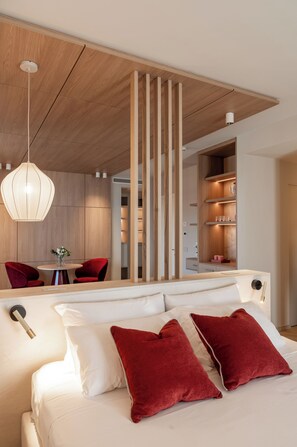 SOULFUL Suite, Front Sea View | Premium bedding, down duvets, in-room safe, desk - Baia del Mar Beach Boutique Hotel (Jesolo)