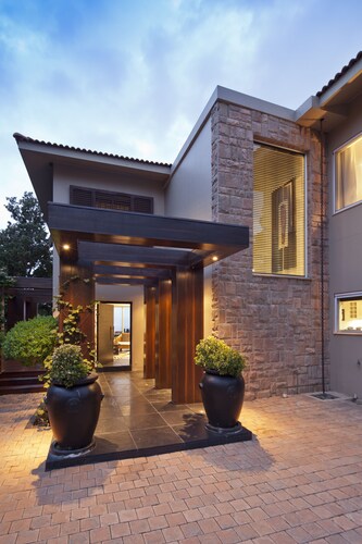 Luxury Seaside Homes