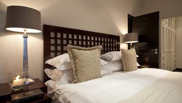 Luksus-villa - 4 soveværelser - delvis havudsigt | Premium-sengetøj, individuelt design, gratis Wi-Fi