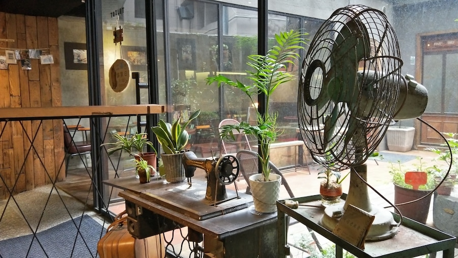 Cho Hotel