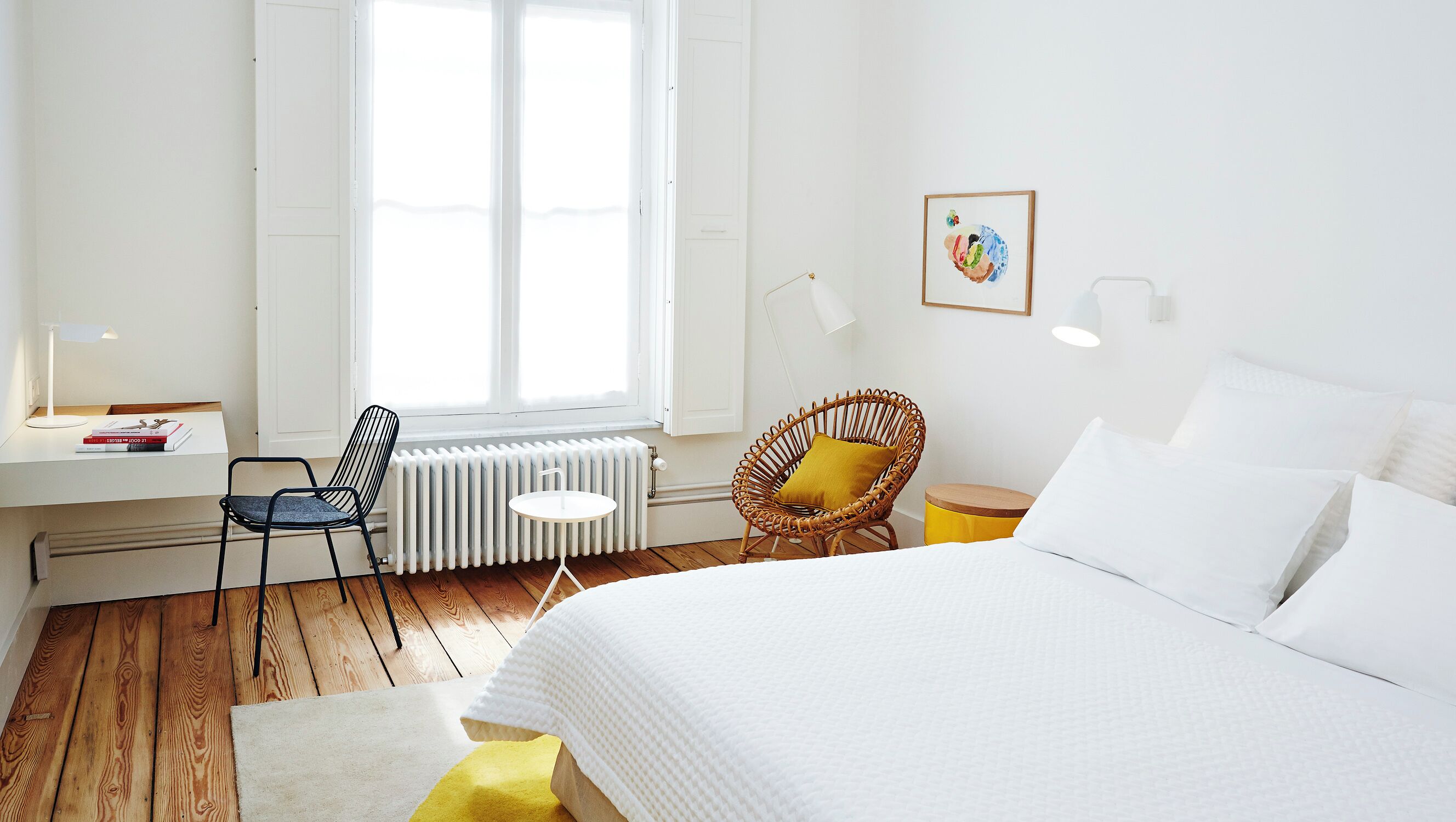 Egyptian cotton sheets, premium bedding, in-room safe