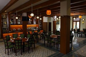 Coffee shop