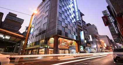 Kiwi Express Hotel