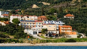 Front of property - Hotel Dimitra (Preveza)