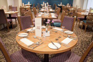 Restaurant - Wheatlands Lodge Hotel (York)