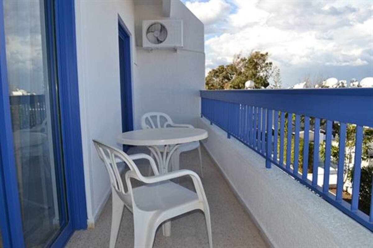 Appartement, 1 chambre, vue piscine | Coffres-forts dans les chambres, chambres insonorisées