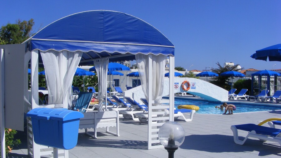 Flokkas Hotel Apartments