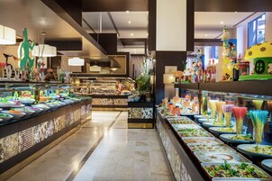 4 restaurants, breakfast, lunch, dinner served; international cuisine