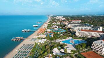 Private beach, sun loungers, beach umbrellas, beach towels