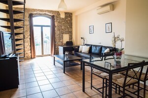 标准公寓 (Duplex) | 羽绒被、熨斗/熨板、婴儿床、折叠床/加床（额外收费）