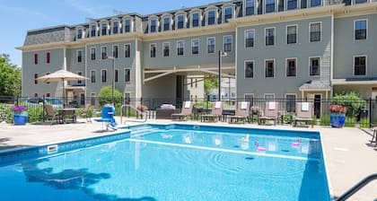 Bar Harbor Grand Hotel