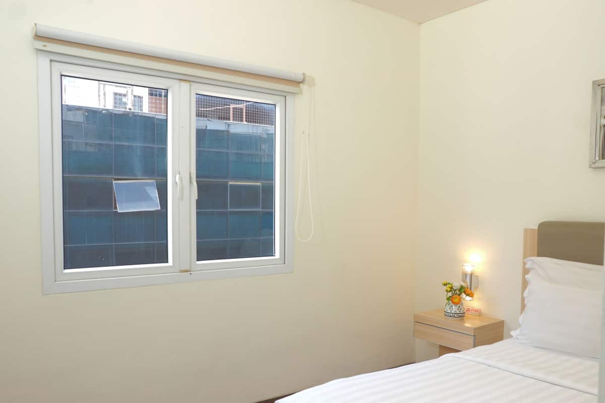 Standard Room | City view