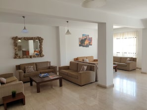 Reception - Florea Hotel Apartments (Ayia Napa)