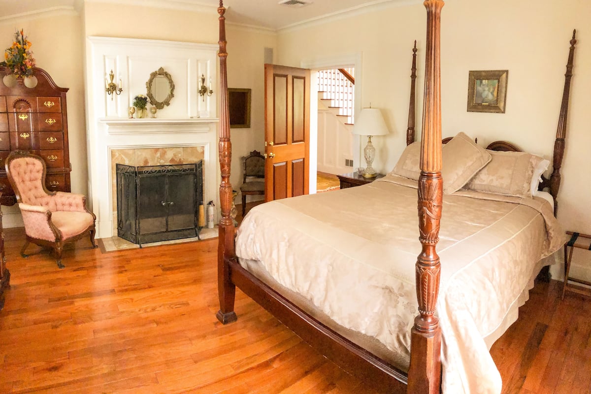 1 habitación, decoración personalizada y muebles diferentes