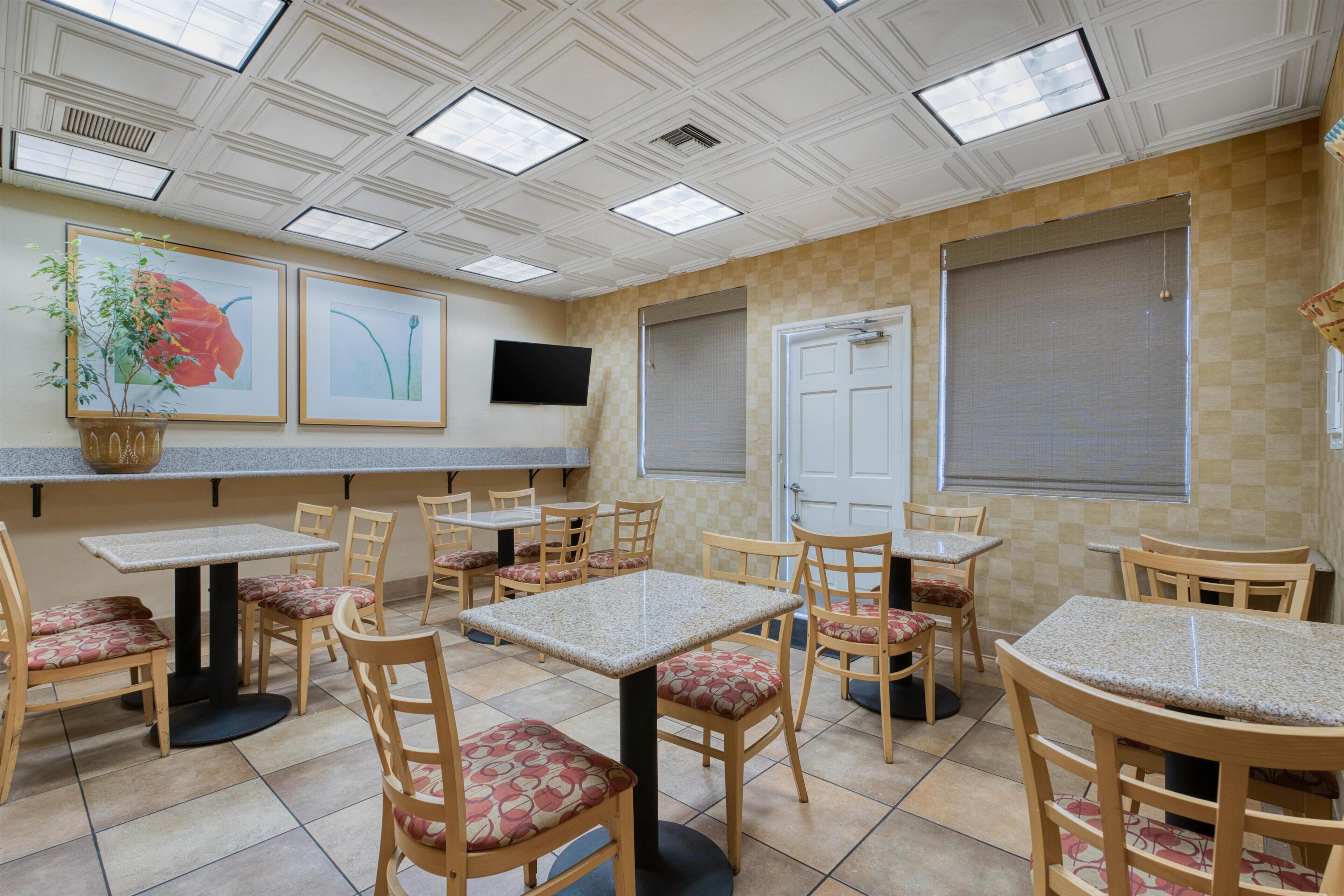 Termasuk sarapan Eropah